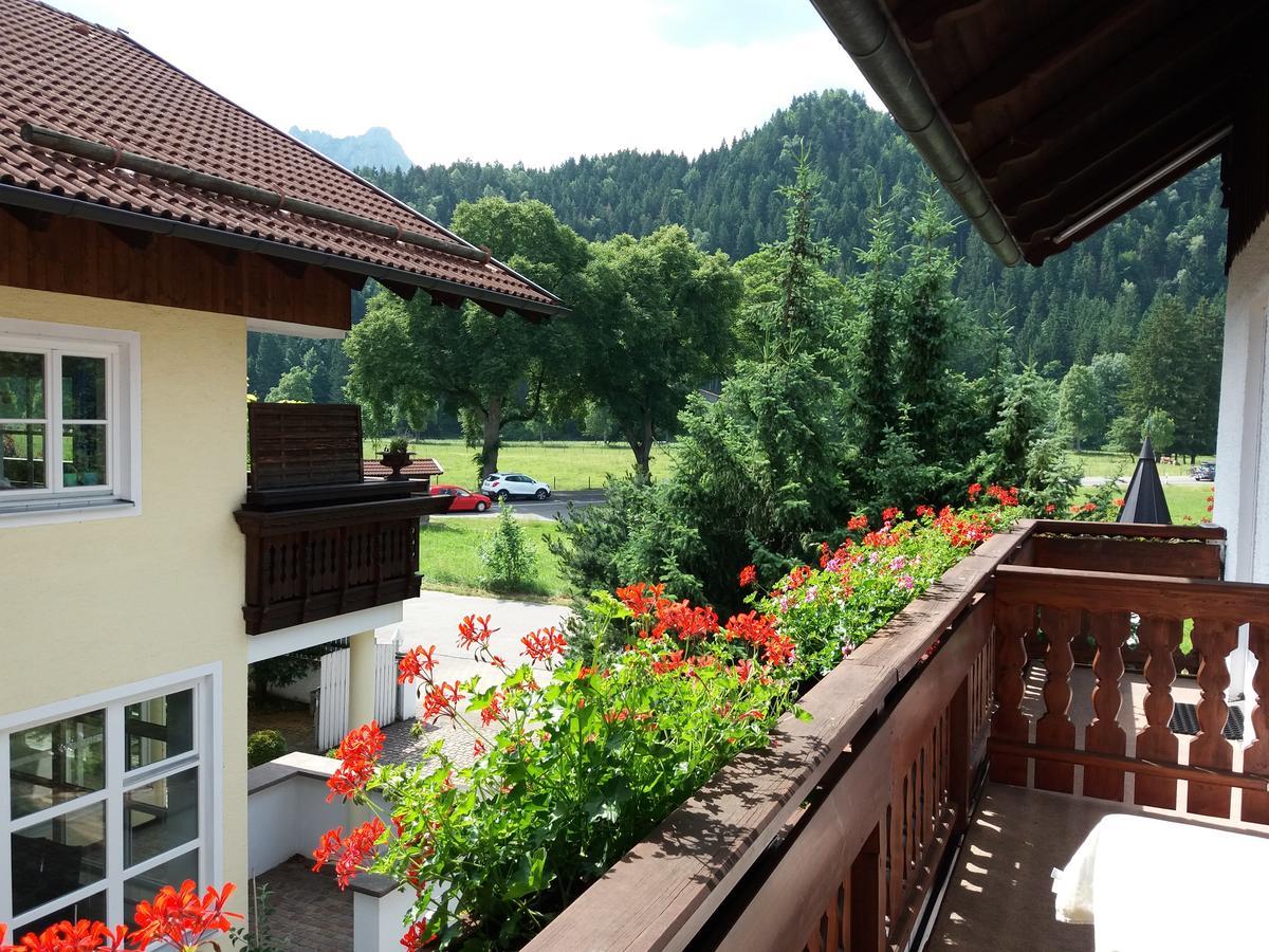 Hotel Kleiner Koenig Schwangau Exteriör bild